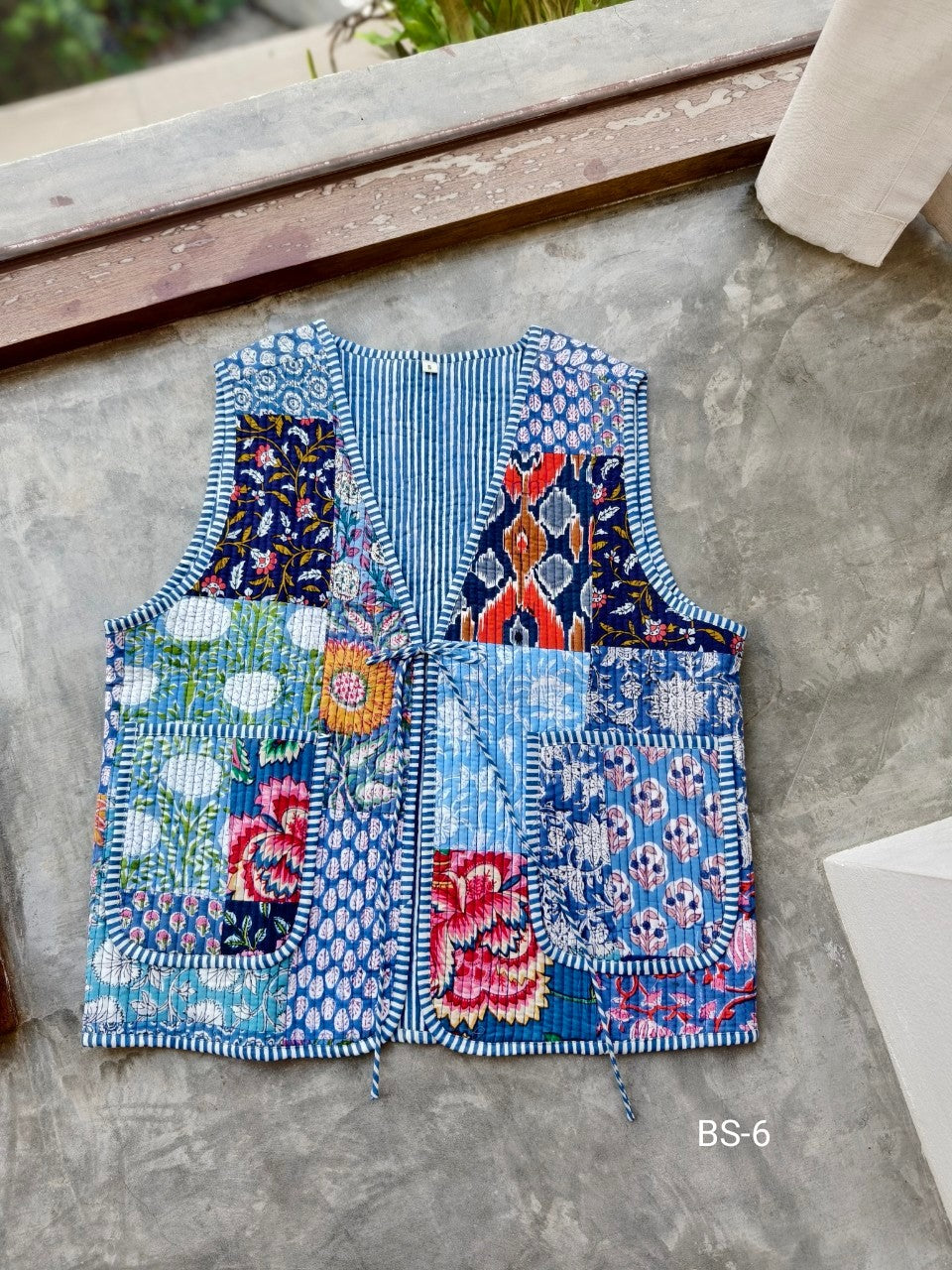 เสื้อกั๊ก ( Patchwork) Tata vest #น้ำเงิน BS-6