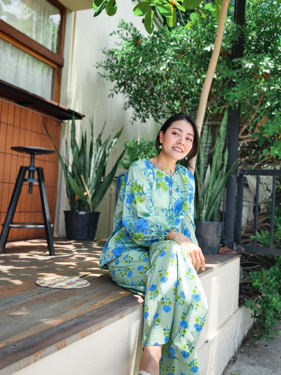 กางเกงเมษา (Mesa pants) #09 เขียวเหนี่ยวทรัพย์