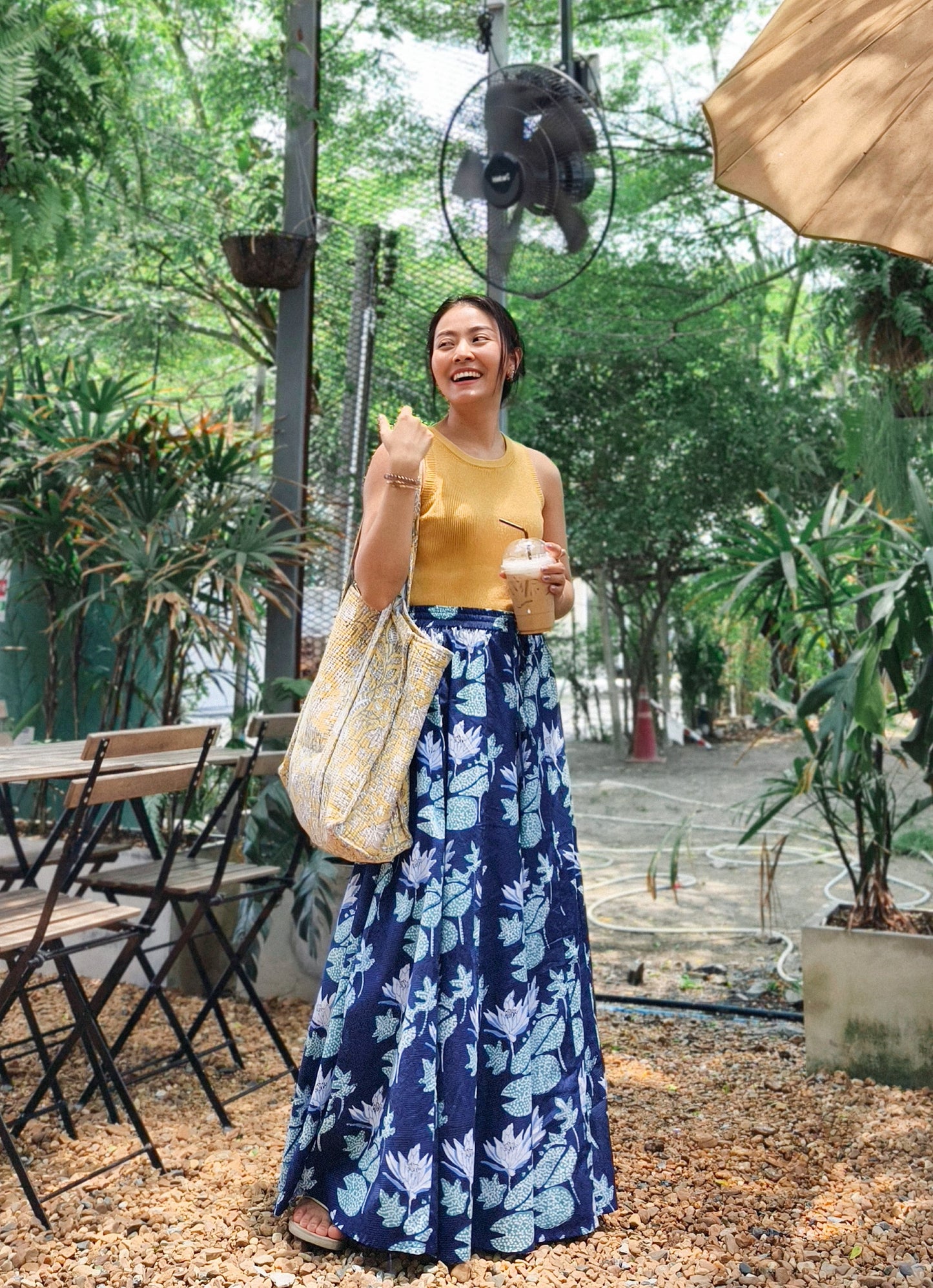 กางเกงชีวา (Cheeva)  #03 ดอกฟ้าขาว-พื้นน้ำเงิน
