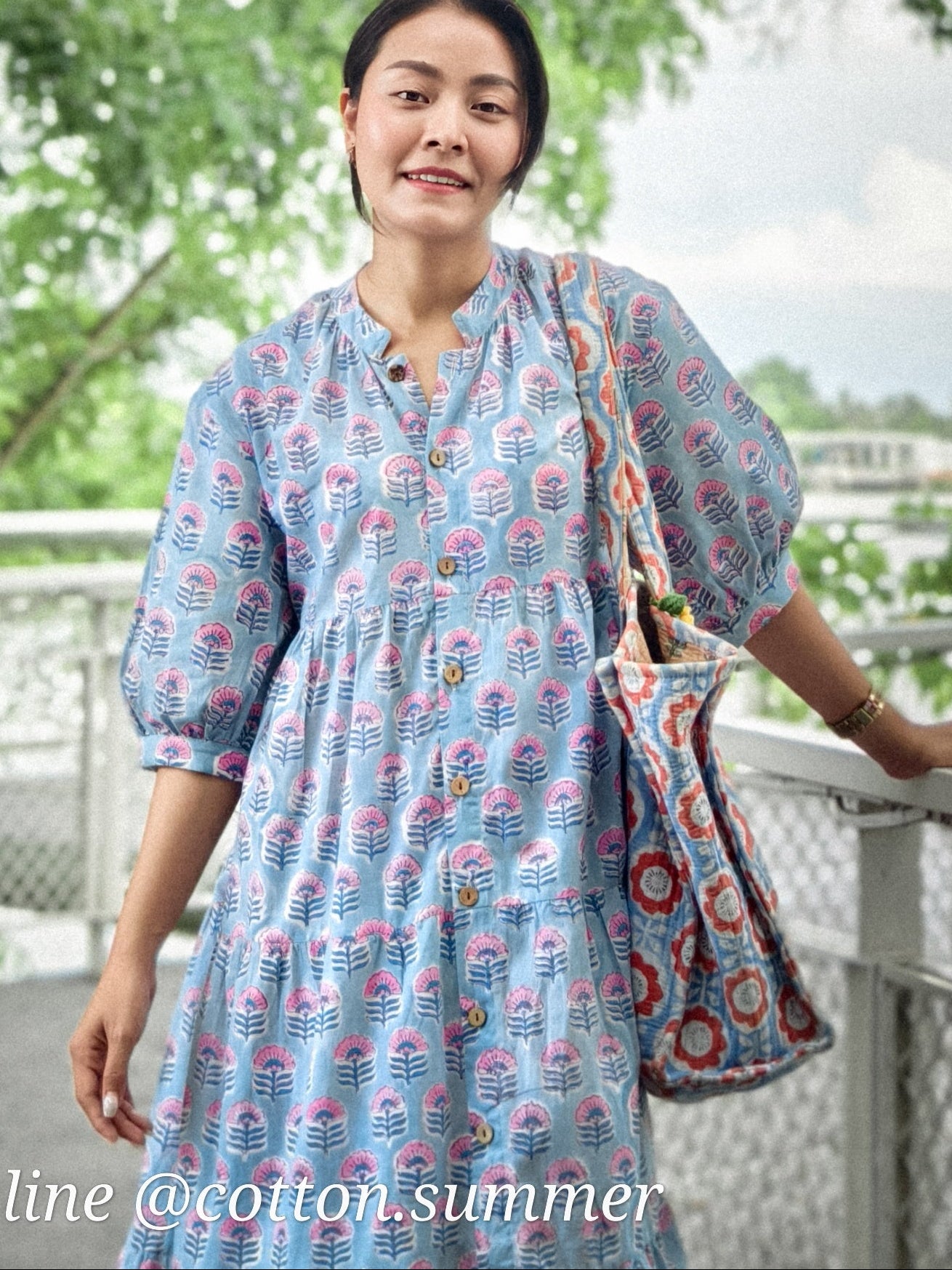 เดรสโอลีฟ (Dress Olive) - #02 ดอกชมพื้นฟ้าตุ่น