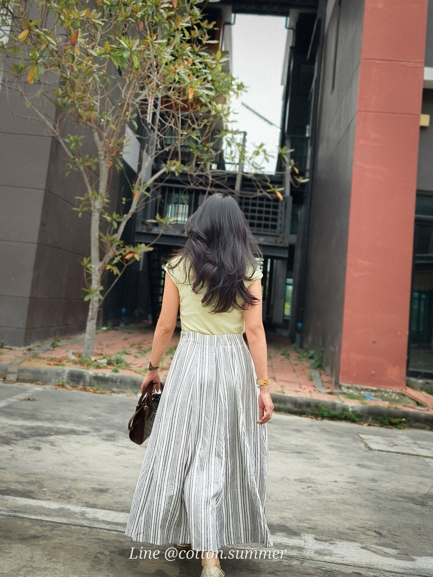 กระโปรงวิเวียน (Vivian)  #02 สีเทา