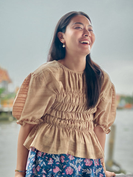เสื้ออนงค์ (Anong Tops) #07-กากี