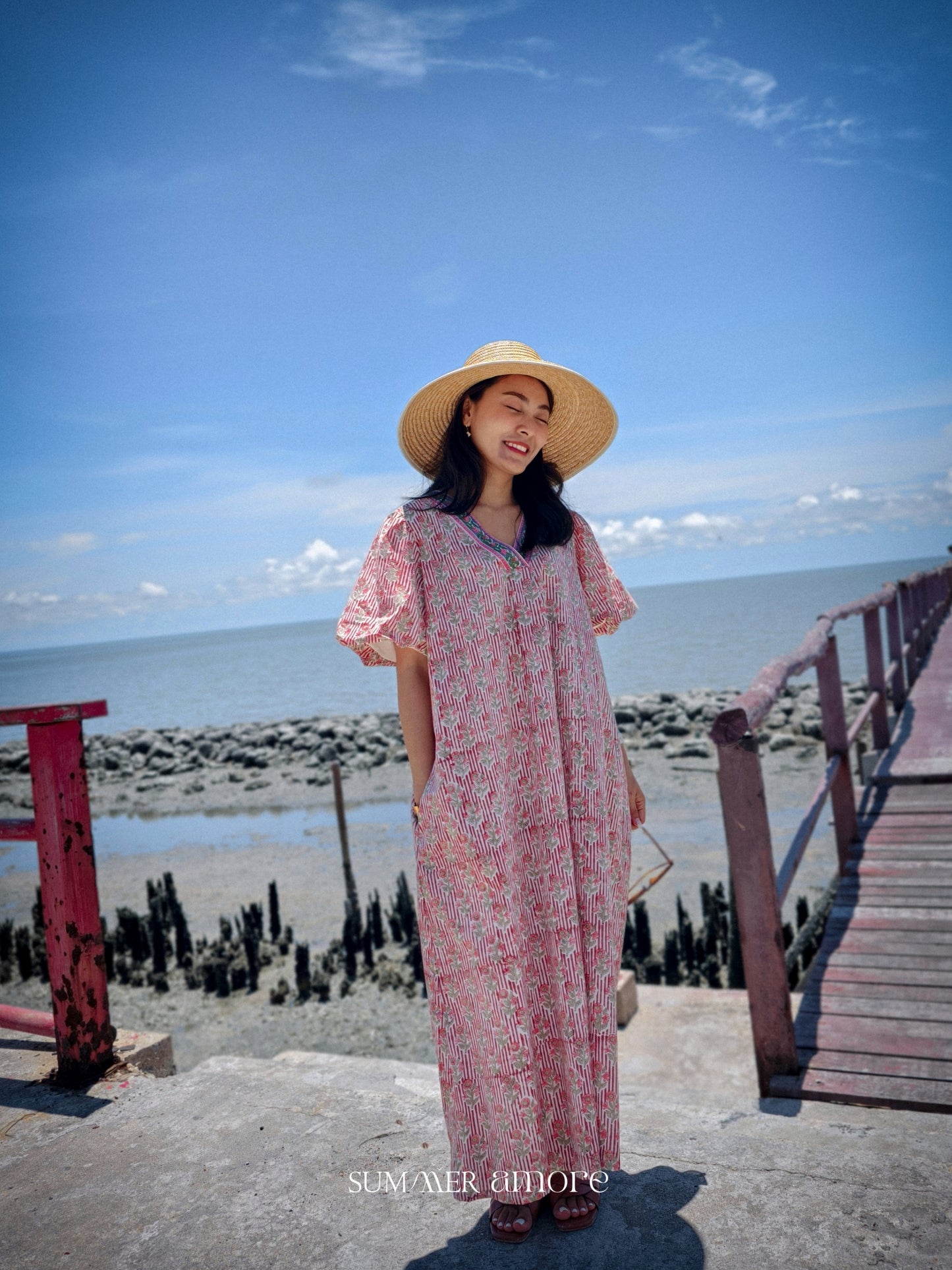 เดรสเวลา (Dress Welaa)  #07 Red Scarlet