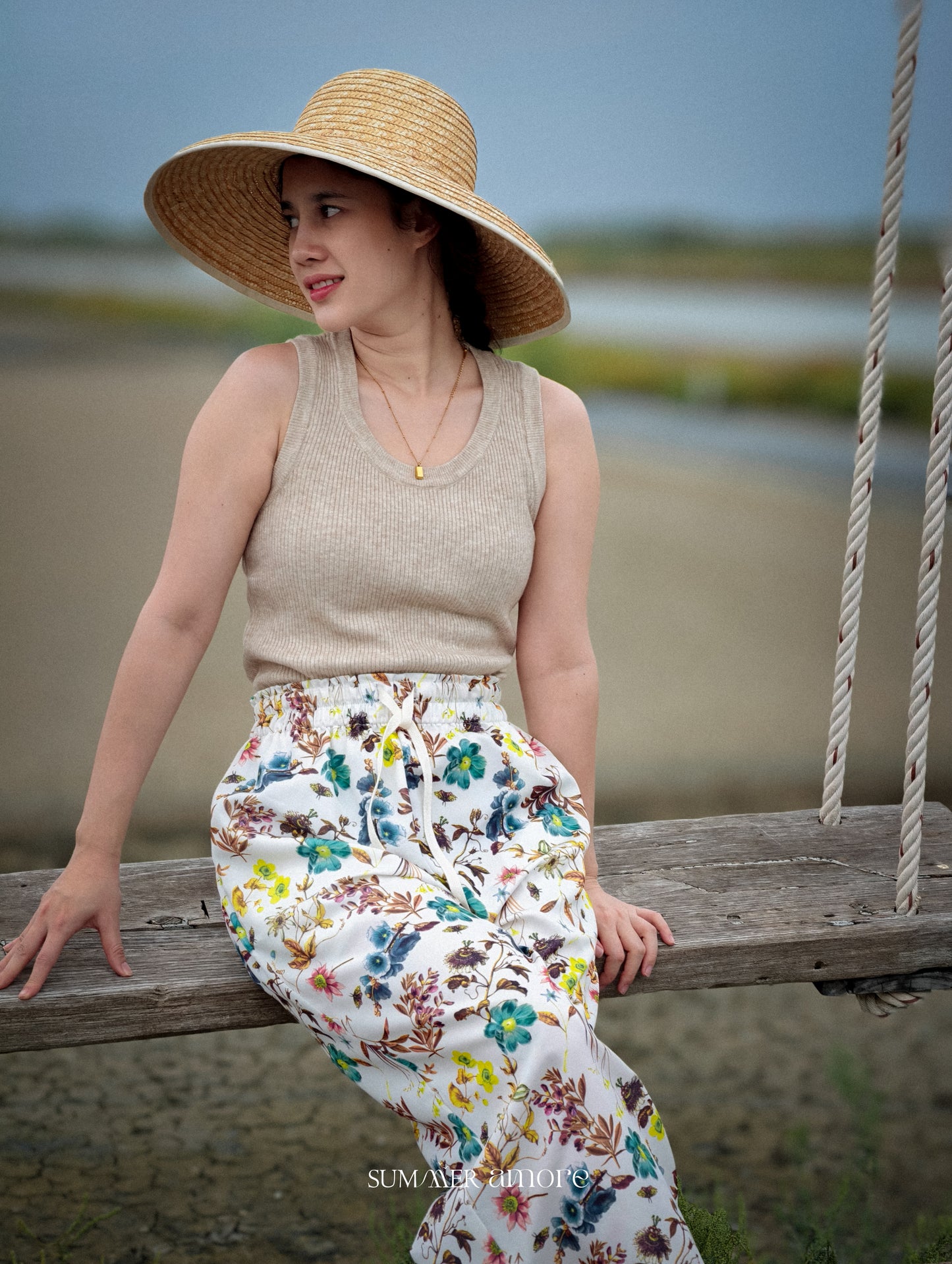 กางเกงเมษา (Mesa pants) #26-ขาว Meadow Glow