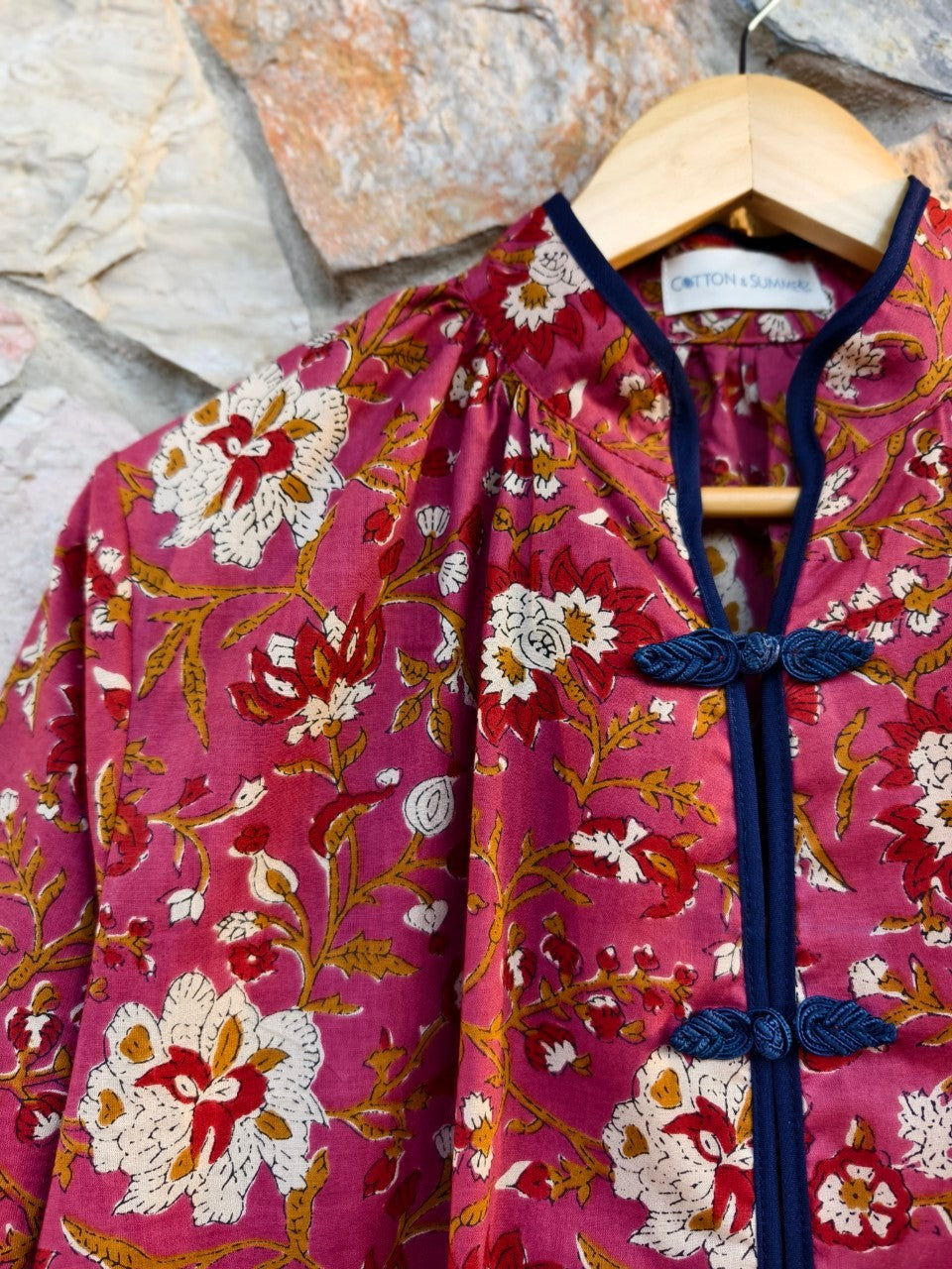 Oolong  (อู่หลง)  #1 RED