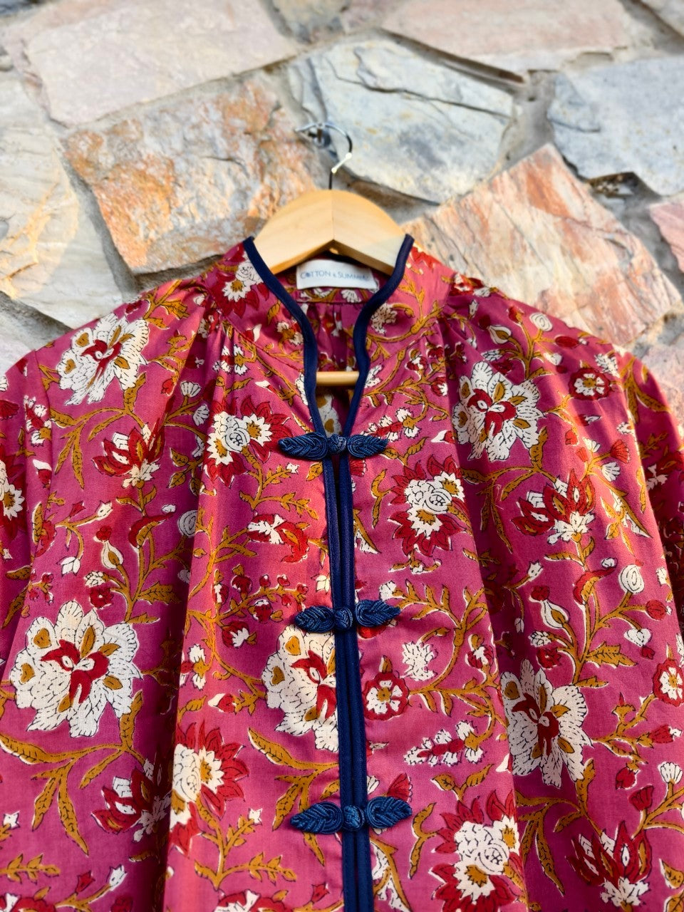 Oolong  (อู่หลง)  #1 RED