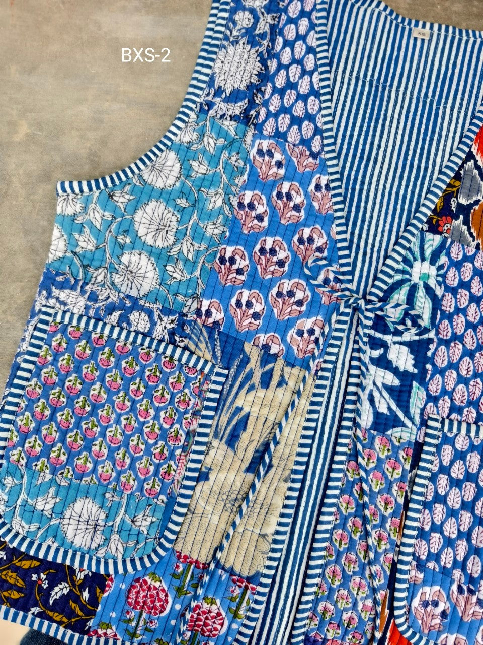 เสื้อกั๊ก ( Patchwork) Tata vest #น้ำเงิน BXS-2
