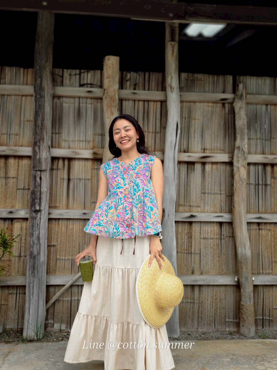 เสื้อแขนกุดชายระบายลันลา (Lulla)  #23-ม่วงไม้เลื้อย
