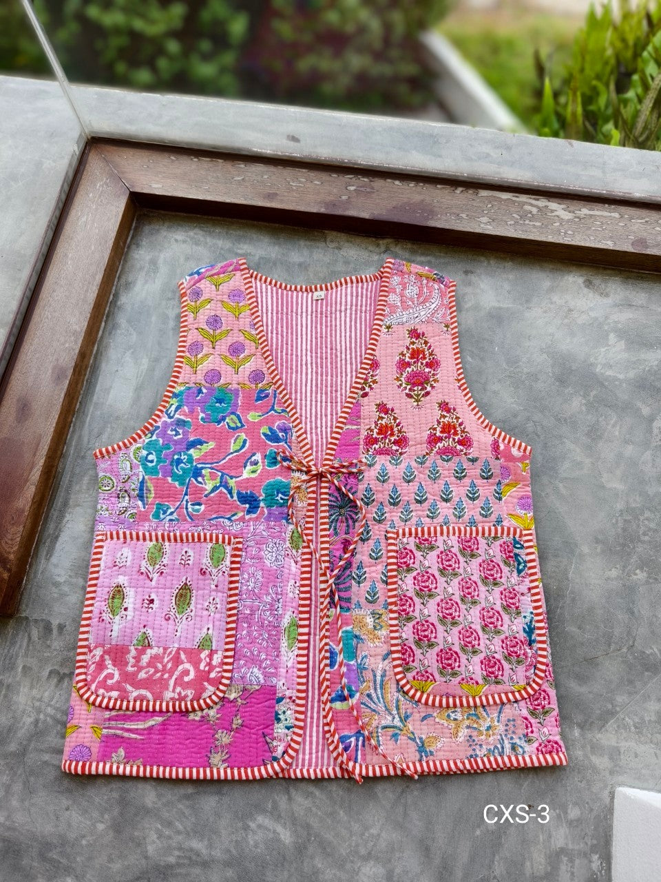 เสื้อกั๊ก ( Patchwork) Tata vest #ชมพู CXS-3