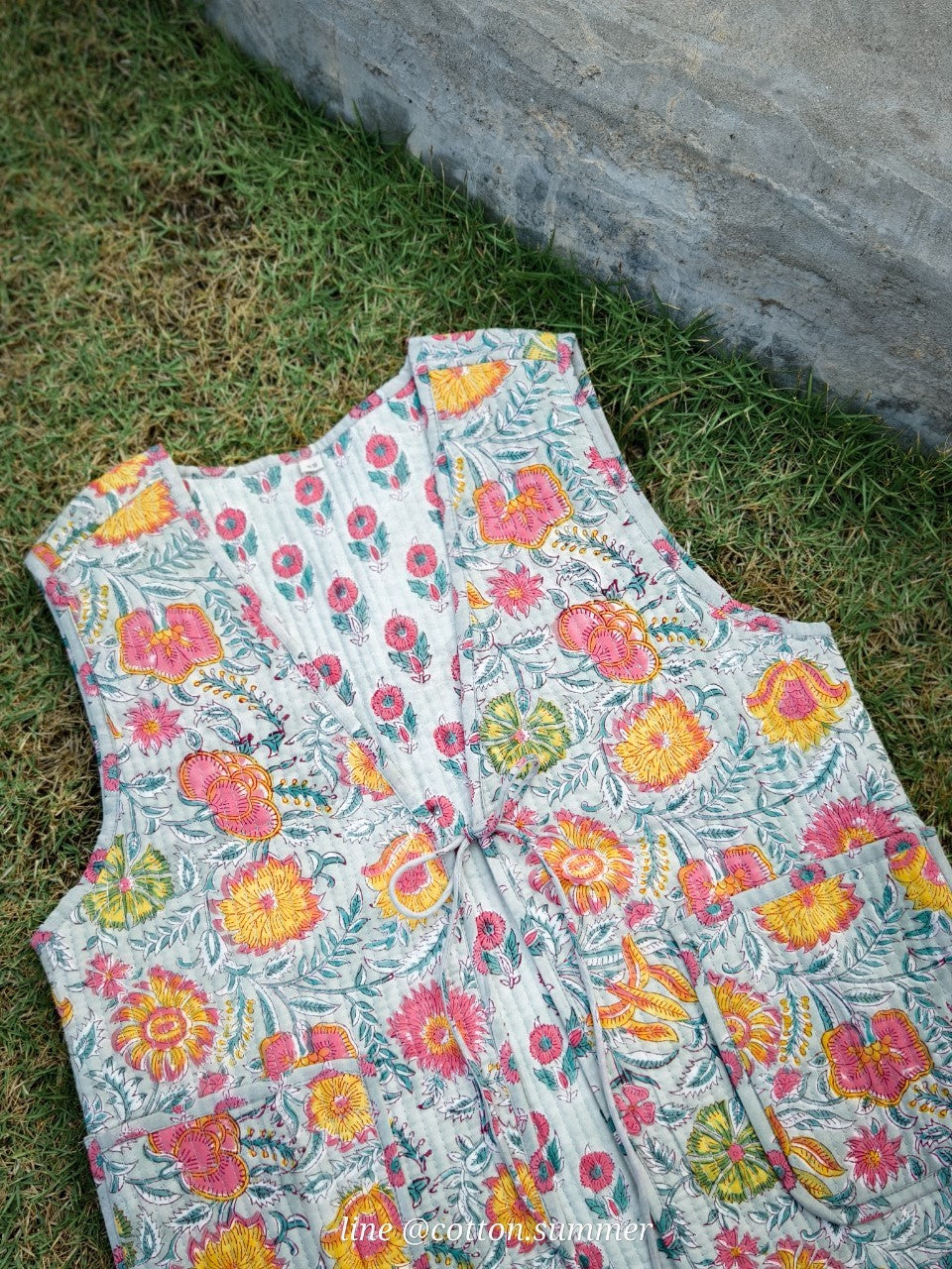 เสื้อกั๊ก(Tata vest )ผ้าอินเดียงานพิมพ์มือ - Mint