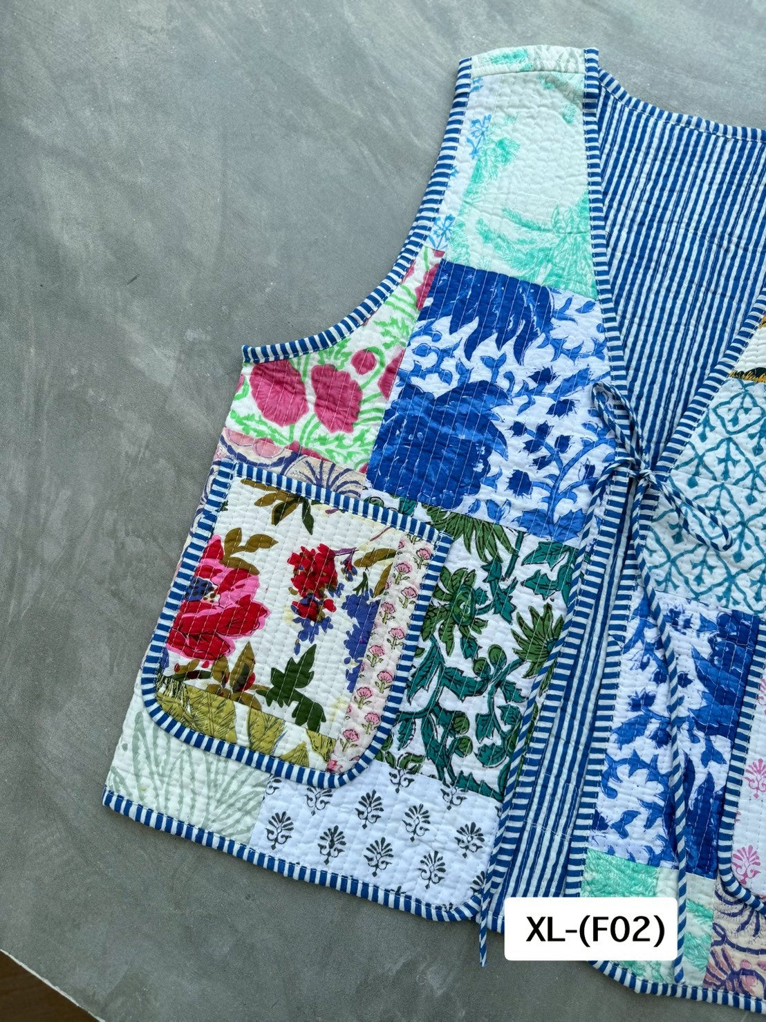 เสื้อกั๊ก ( Patchwork) Tata vest #ขาว XLF-02
