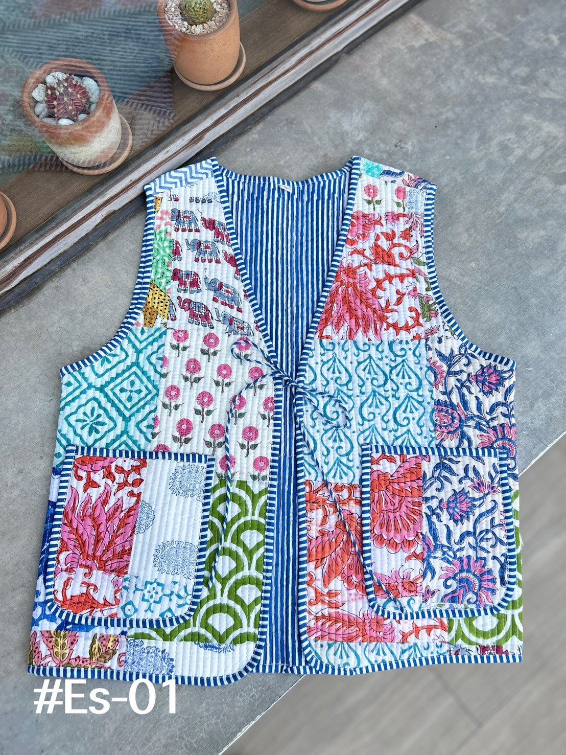 เสื้อกั๊ก ( Patchwork) Tata vest #ขาว Es-01