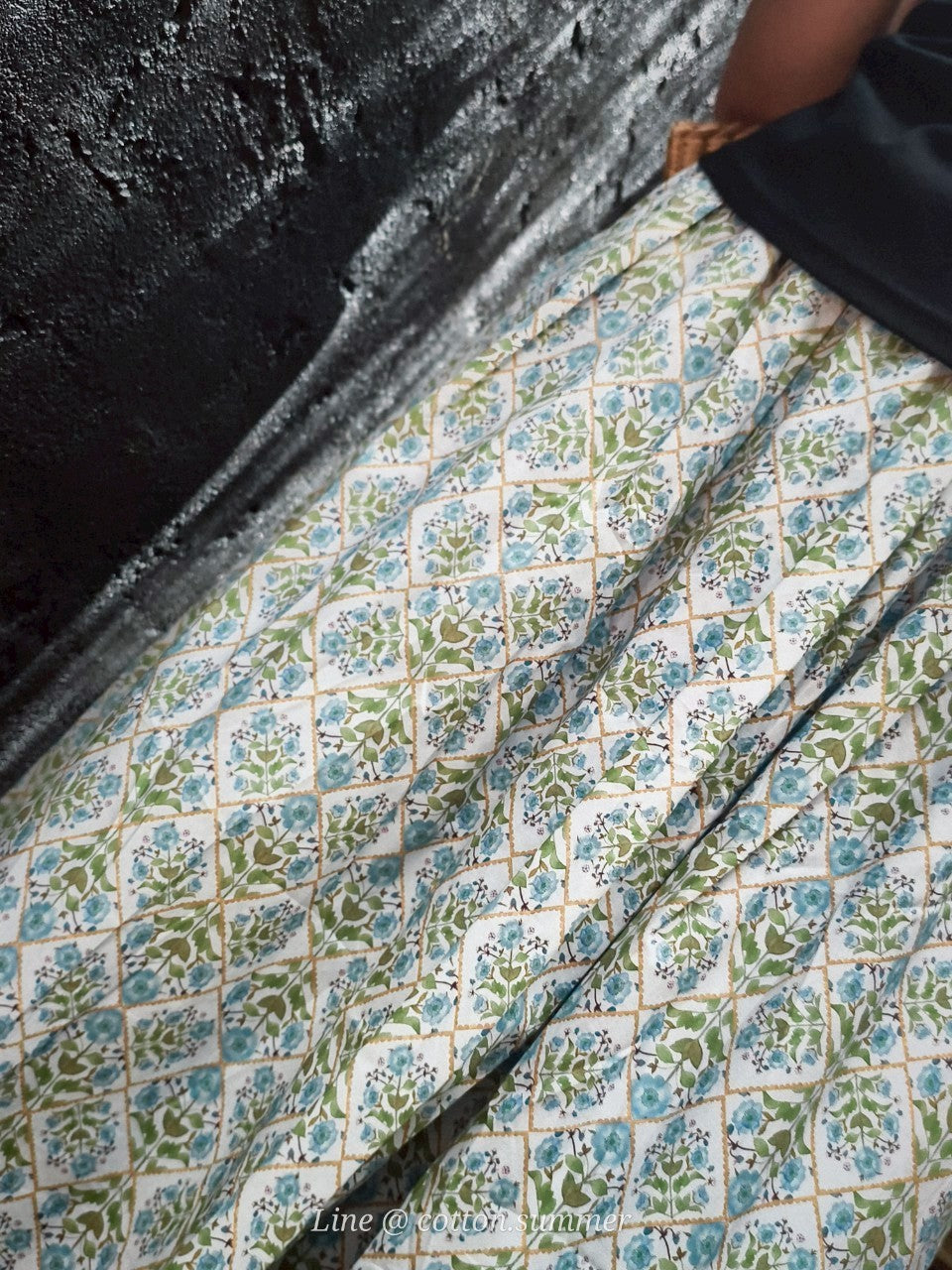 กระโปรงเอวยางยืดกลีบบัว (KleepBua) #01 ฟ้า