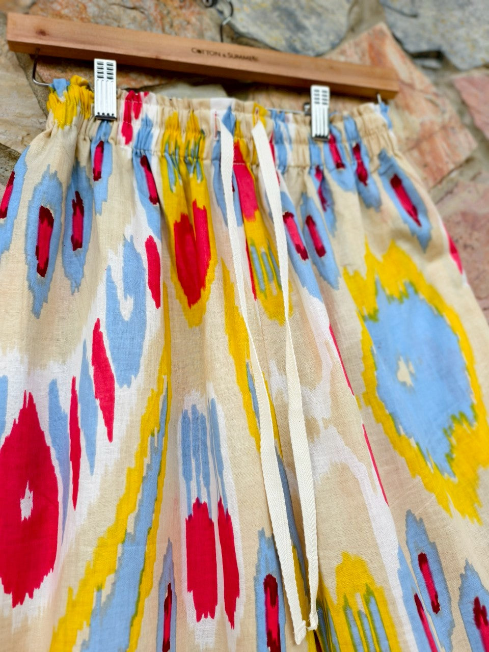 กางเกงเมษา (Mesa pants) #18 Ikat Beige