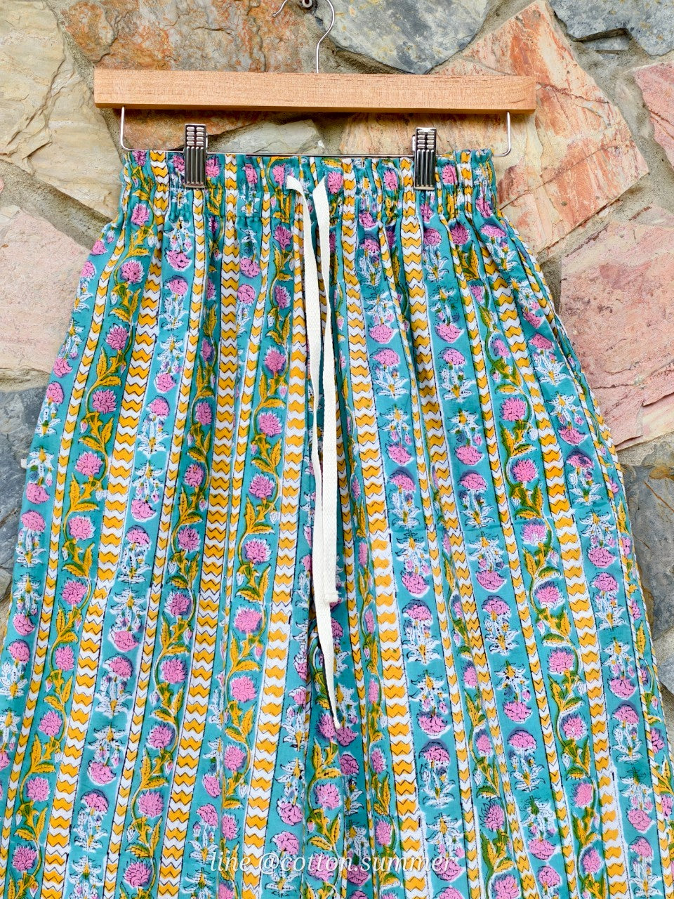 กางเกงเมษา (Mesa pants) #19 Blossom Green