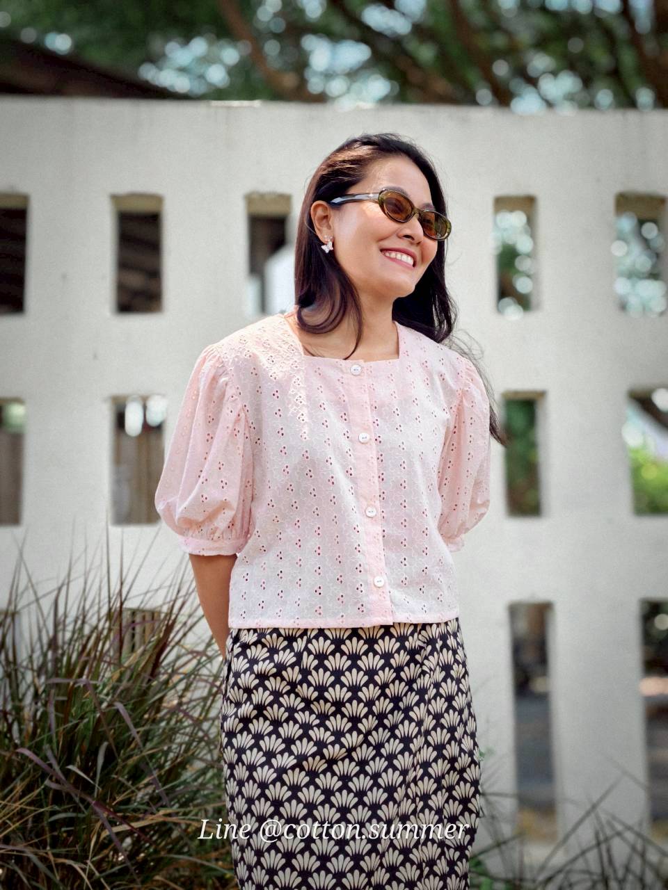 เสื้อลูกไม้เคท (Kate) คอเหลี่ยม 02 ชมพู
