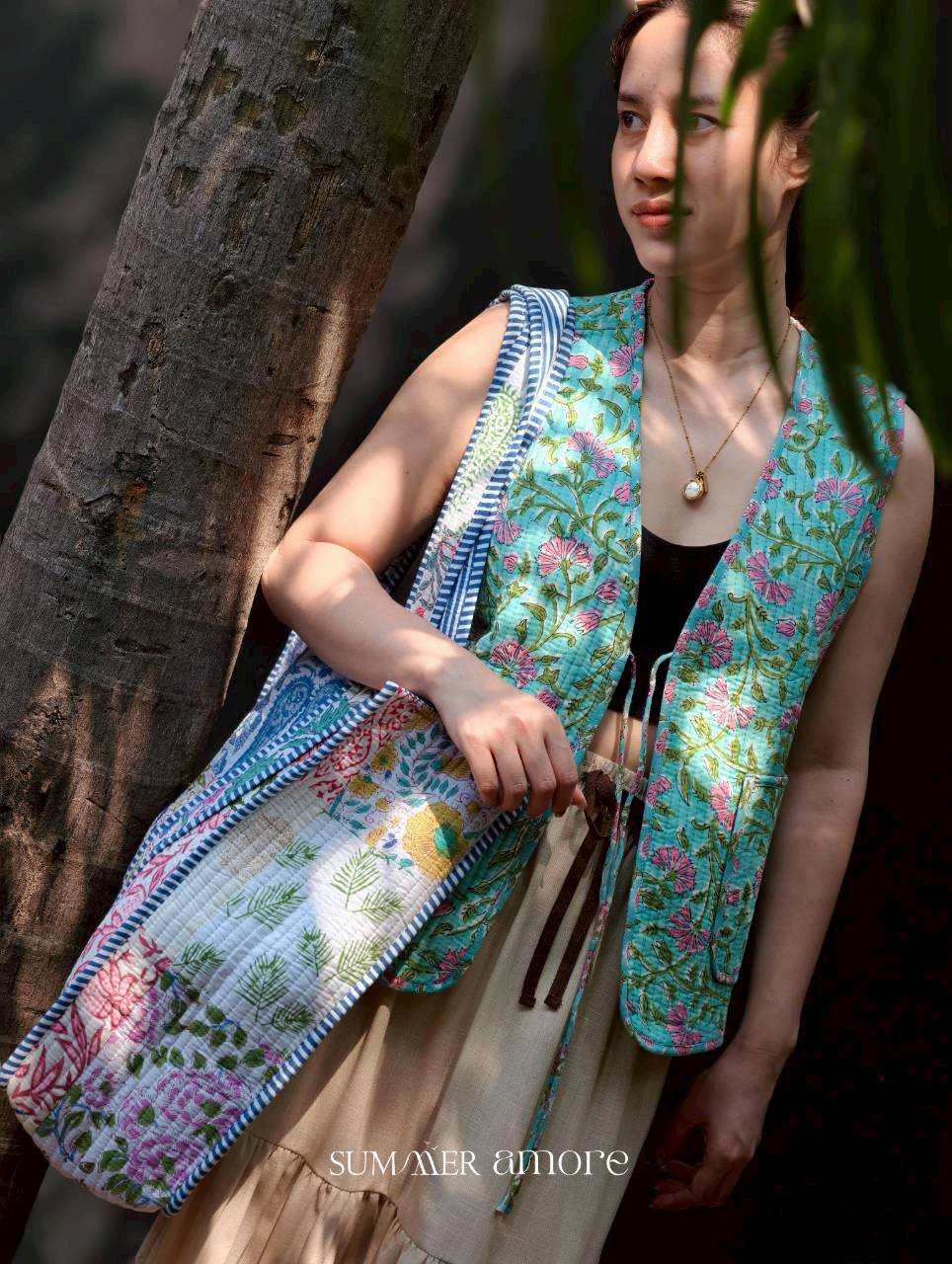 เสื้อกั๊ก(Tata vest )ผ้าอินเดียงานพิมพ์มือ - เขียวเข้ม